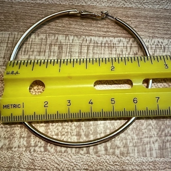 Large Hoop earrings - Picture 2 of 2